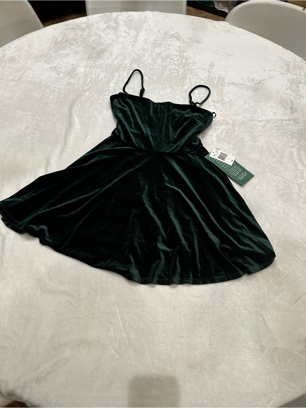 Hunter Velvet Spaghetti Strap Mini Dress in Emerald